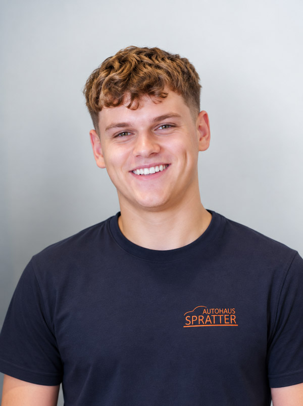 Sebastian G - KFZ-Mechatroniker in Ausbildung bei Autohaus Spratter